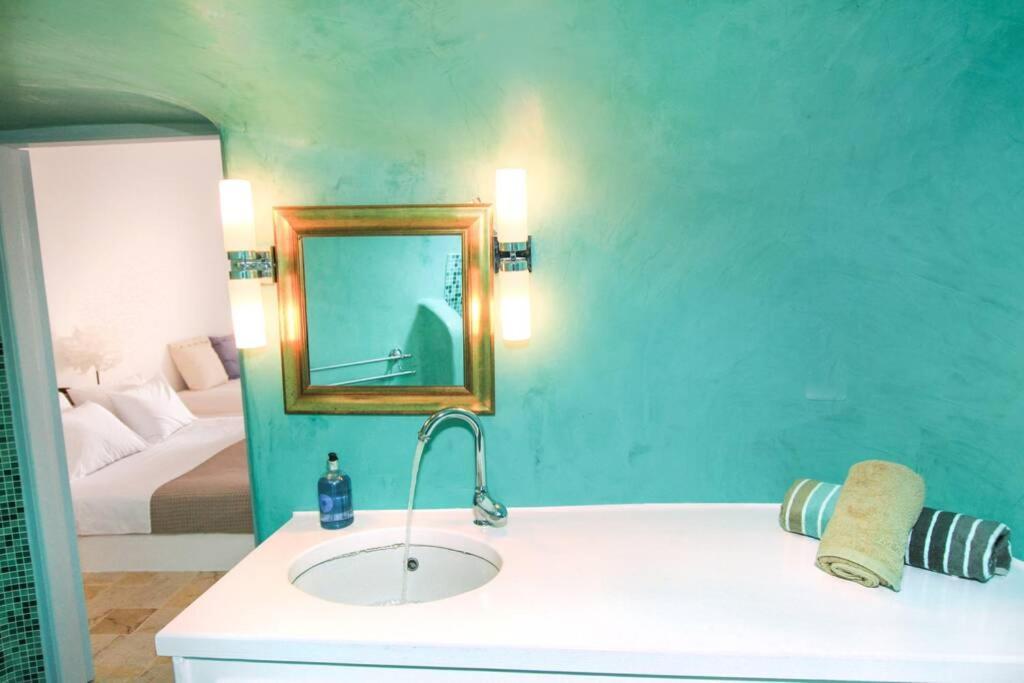 Dionyssos Cave House Villa Oia  Esterno foto